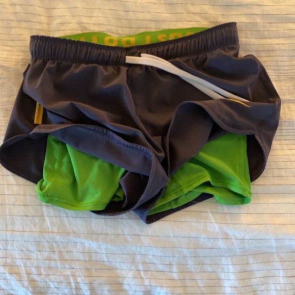 Nike Dri-Fit shorts with built in compress… - Picture 3 of 6
